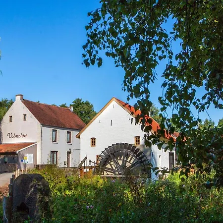 Vakantieverblijf Volmolen B&B Maaseik Exterior foto